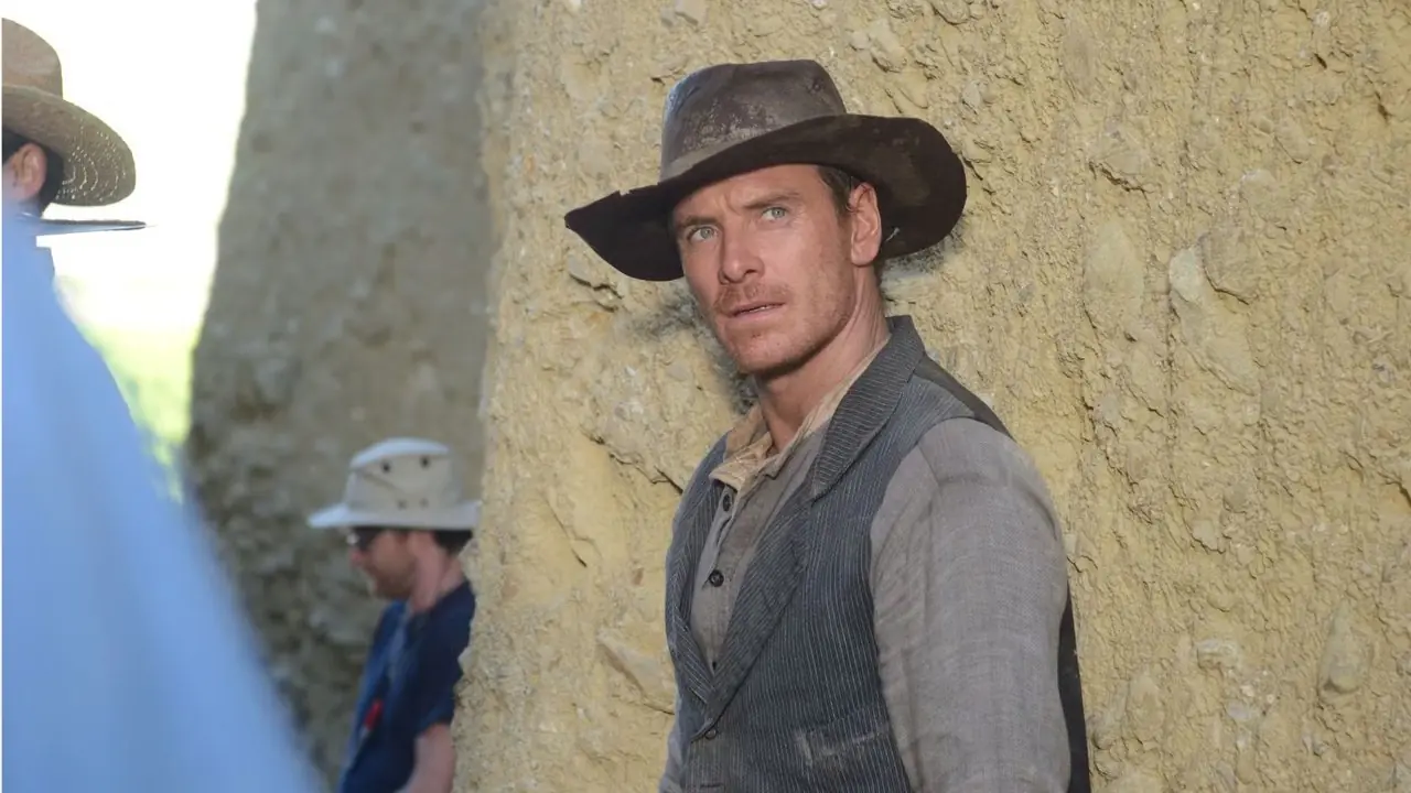 مايكل فاسبندر في دور سيلاس في فيلم Slow West مايكل فاسبندر في دور سيلاس في فيلم Slow West