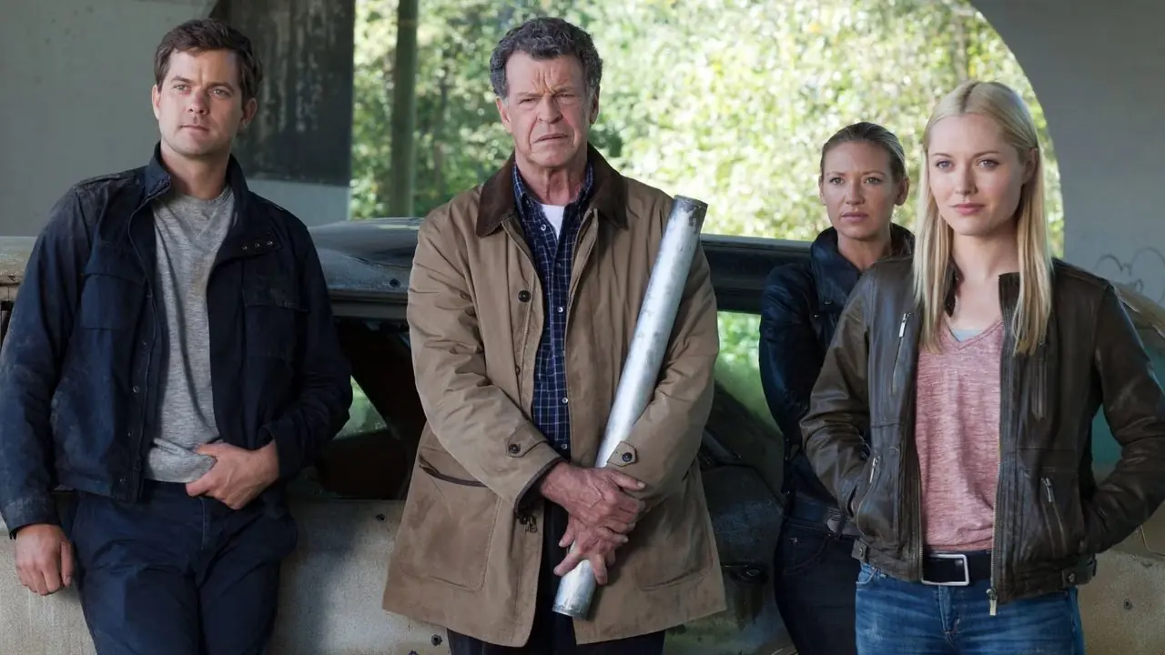 El elenco principal de Fringe