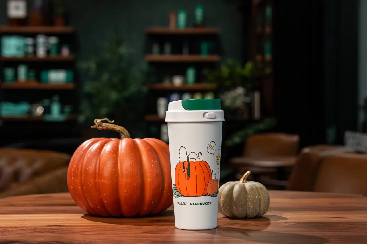Peanuts X Starbucks Grand gobelet citrouille de 16 onces avec Snoopy et Woodstock