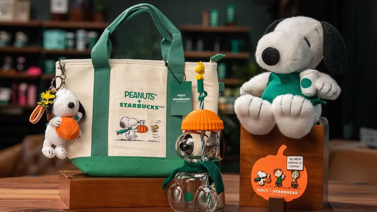 Starbucks X Peanuts Collaboration Collection