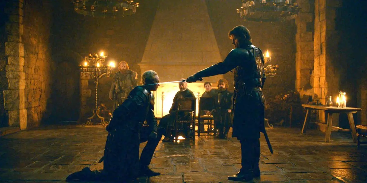 Jaime Lannister caballeros a Brienne de Tarth en el episodio 2 de la temporada 8 de Juego de Tronos
