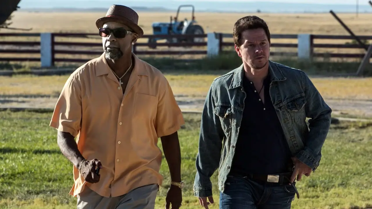 El thriller de acción con clasificación R de Denzel Washington y Mark Wahlberg será eliminado de Netflix