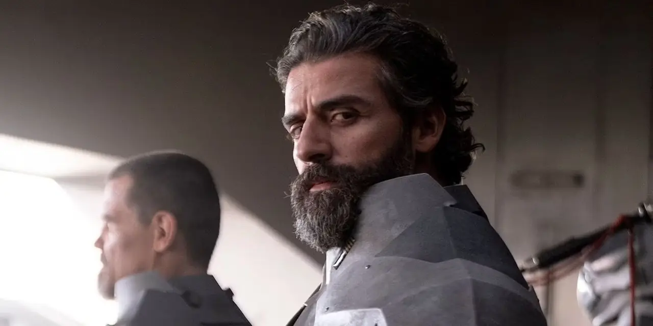 Książę Leto I (Oscar Isaac) w zbroi z Diuny (2021) Książę Leto I (Oscar Isaac) w zbroi z Diuny (2021)