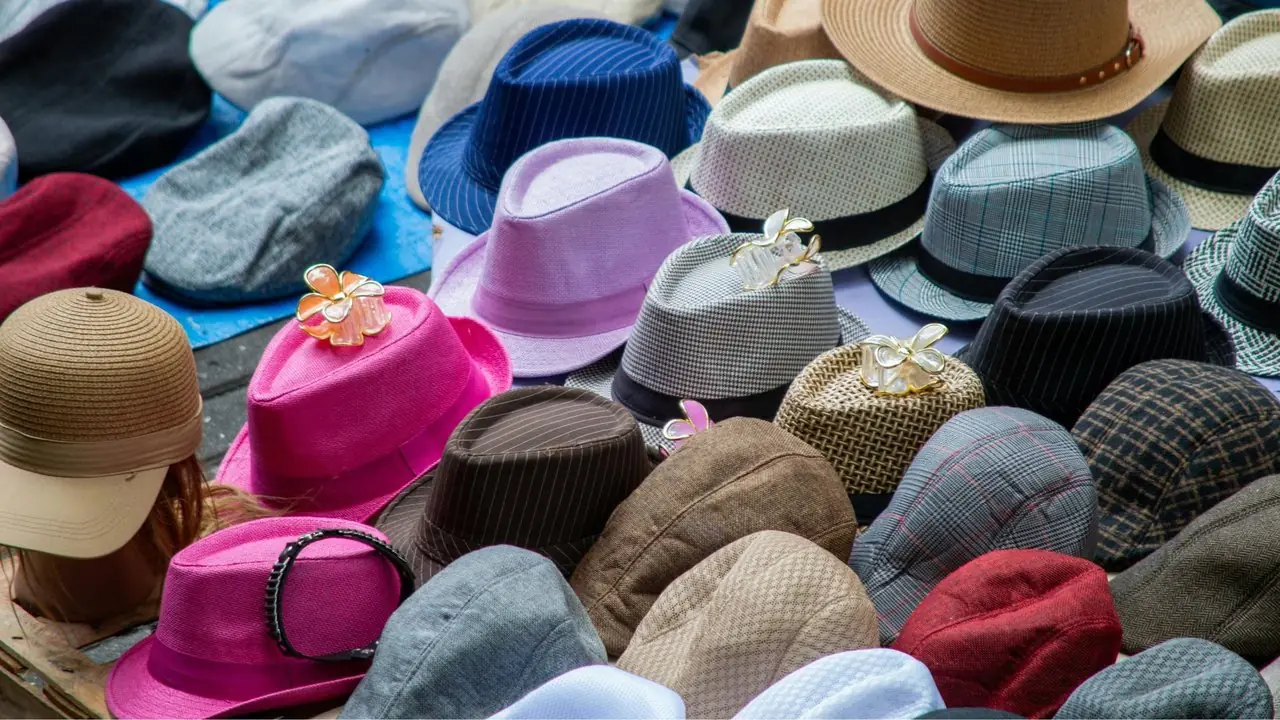 imagen de varios sombreros