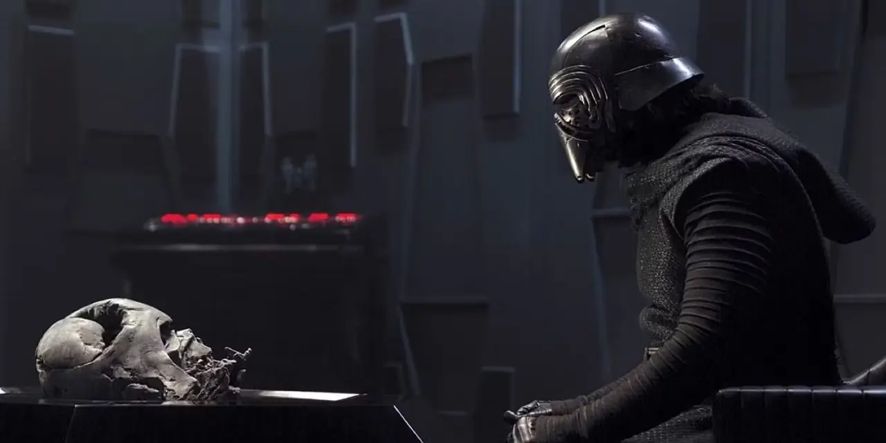Casco Kylo Ren Darth Vader El despertar de la fuerza Casco Kylo Ren Darth Vader El despertar de la fuerza