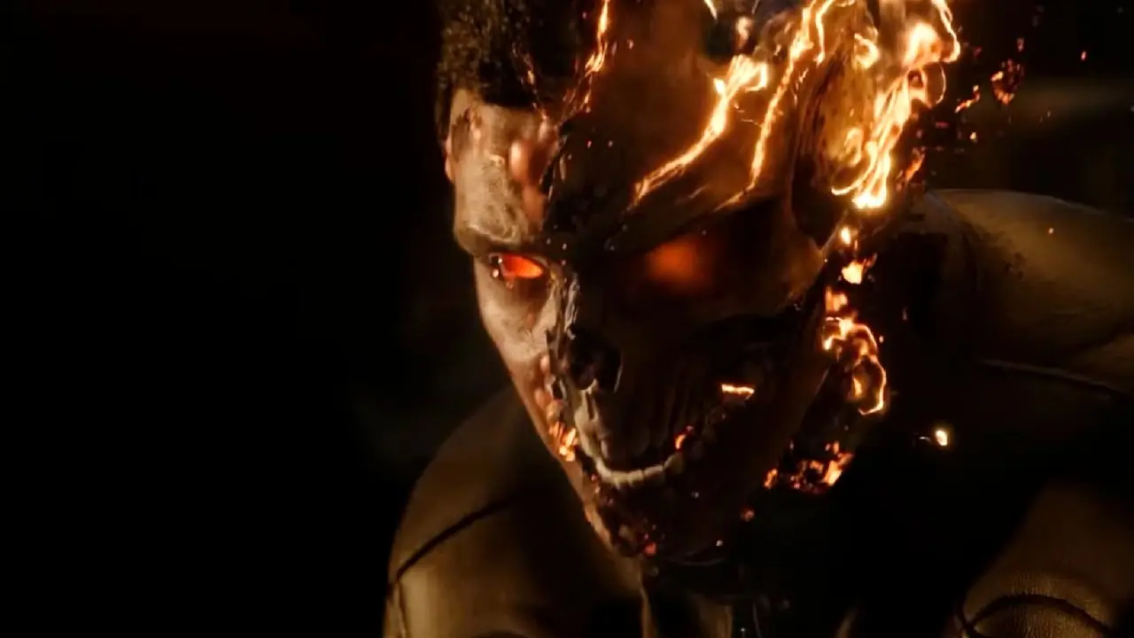Robbie Reyes de Gabriel Luna se transforma en Ghost Rider en Agents of SHIELD