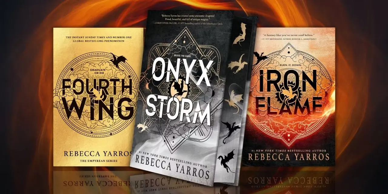 Boekomslagen van Fourth Wing, Iron Flame en Onyx Storm Boekomslagen van Fourth Wing, Iron Flame en Onyx Storm