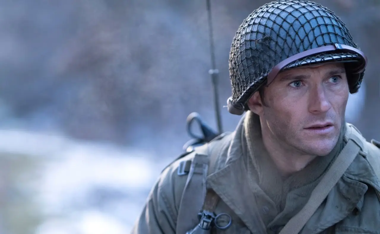 HUELGA DE SUERTE, Scott Eastwood, 2026. © Atracciones en la carretera