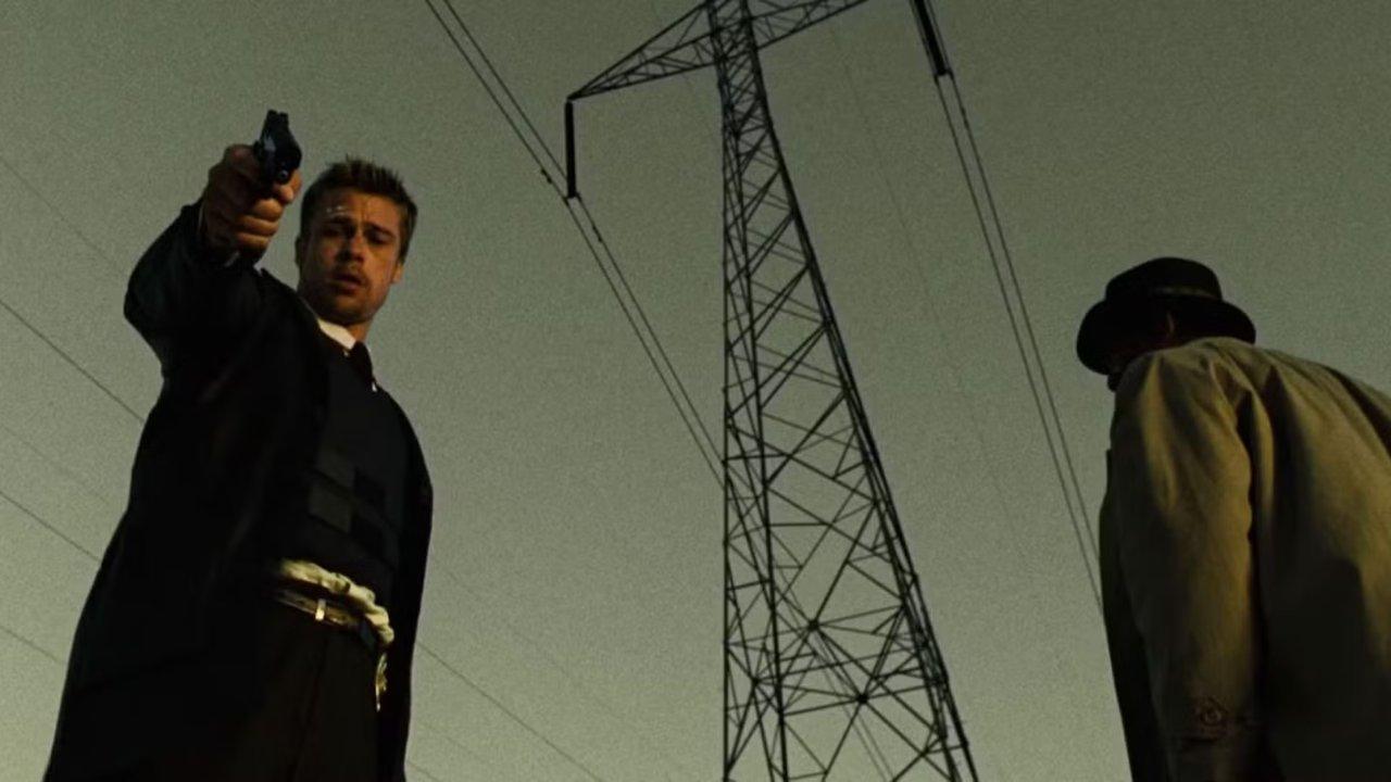 『SE7EN』ミルズ役のブラッド・ピットとサマセット役のモーガン・フリーマン 『SE7EN』ミルズ役のブラッド・ピットとサマセット役のモーガン・フリーマン