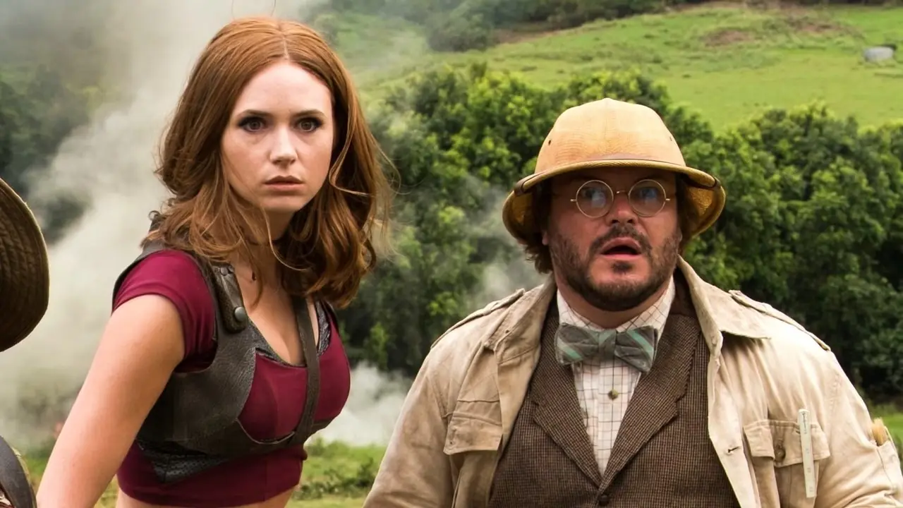Karen Gillan y Jack Black en Jumanji: Bienvenidos a la jungla