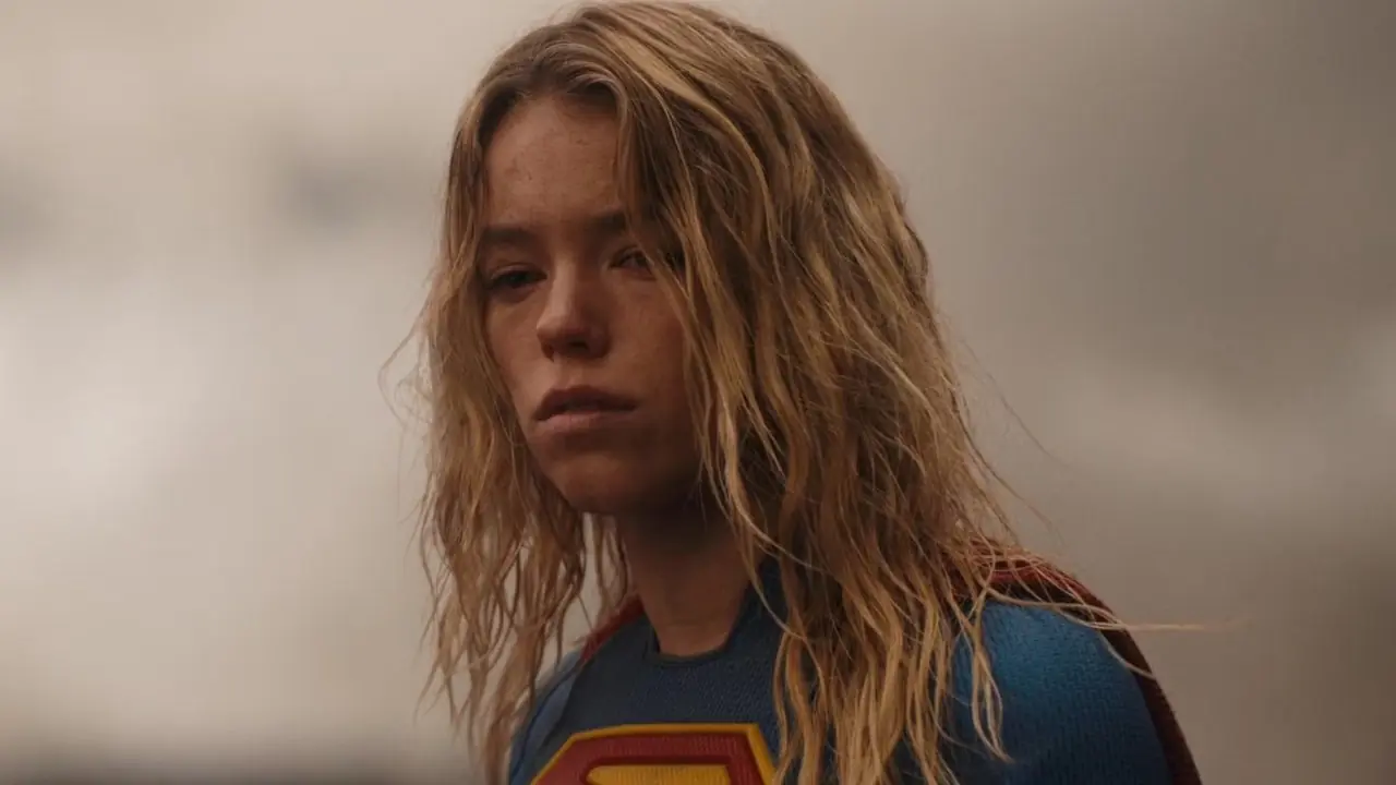 Verdades difíciles que enfrentarás al volver a ver Supergirl en streaming