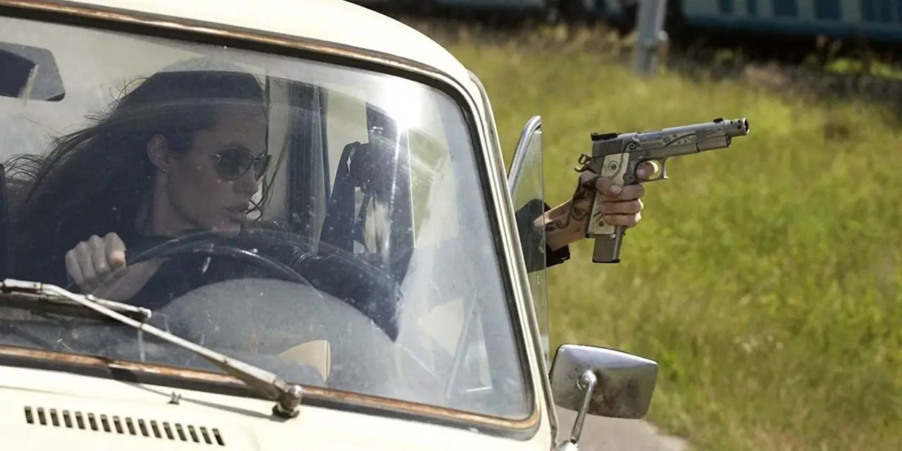 Angelina Jolie en Se busca (2008)