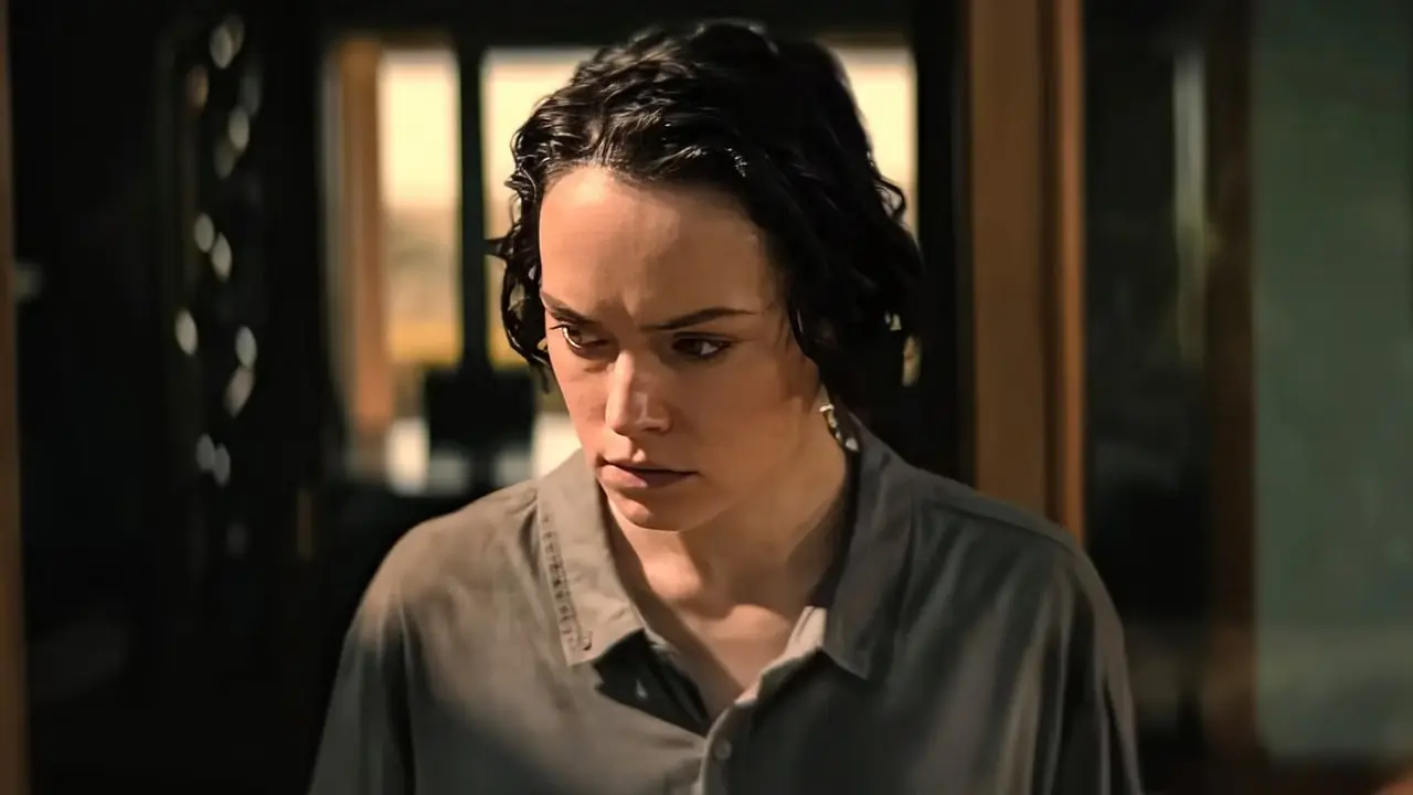 تم إحياء فيلم "تشويق الزومبي" للمخرجة "ديزي ريدلي" الحاصل على تصنيف R باعتباره نجاحًا عالميًا