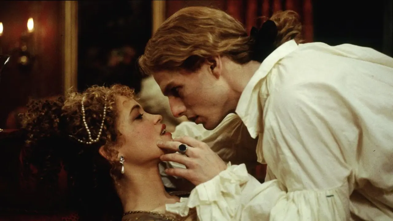 Entretien avec Tom Cruise du vampire dans le rôle de Lestat et Indra Ové