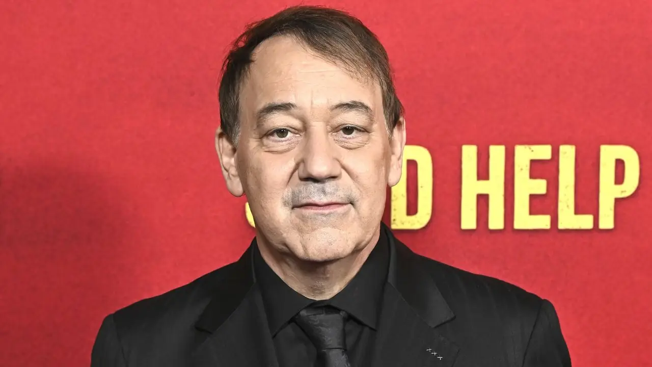 سلسلة أفلام الرعب الأسطورية للمخرج Sam Raimi تهيمن على شبكة HBO Max بفصلها الأخير