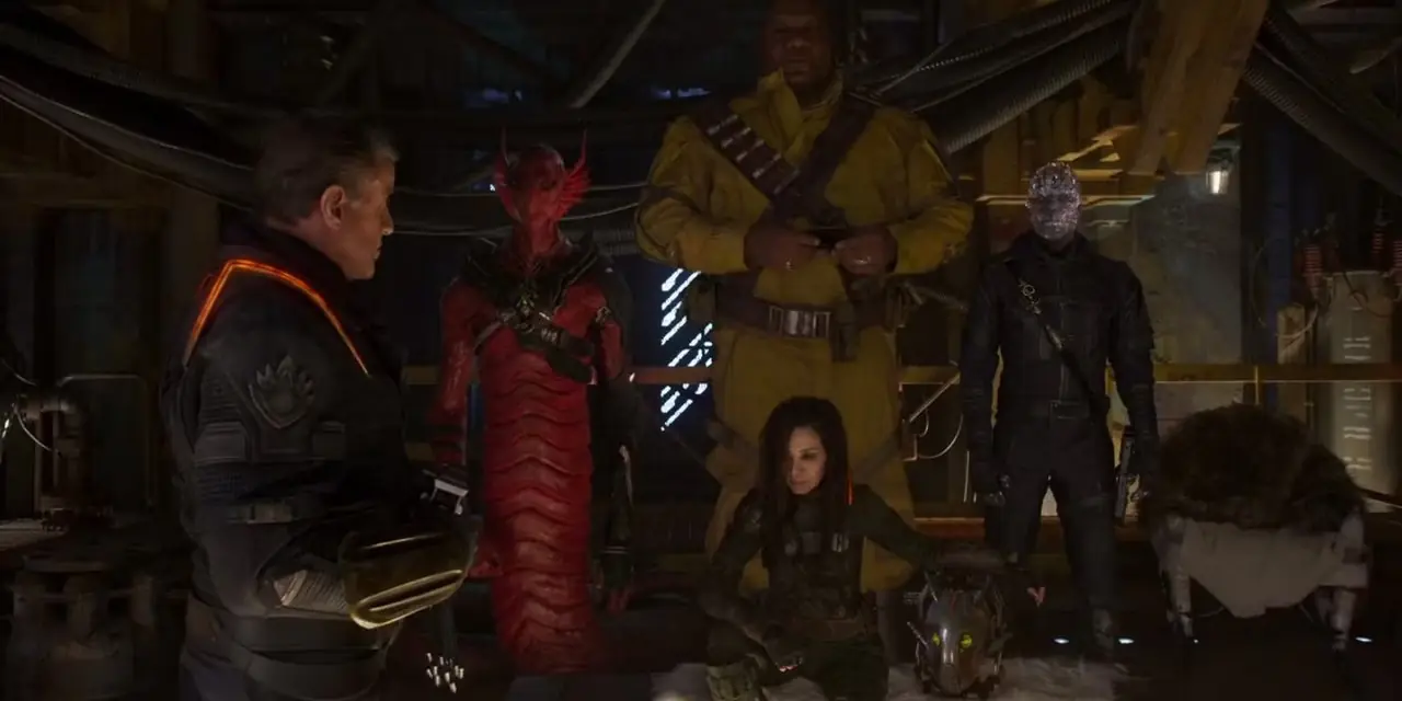 Stallone en zijn Guardians aan het einde van Guardians of the Galaxy 2 Stallone en zijn Guardians aan het einde van Guardians of the Galaxy 2