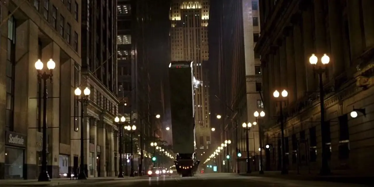 Een vrachtwagen kantelt in The Dark Knight Een vrachtwagen kantelt in The Dark Knight