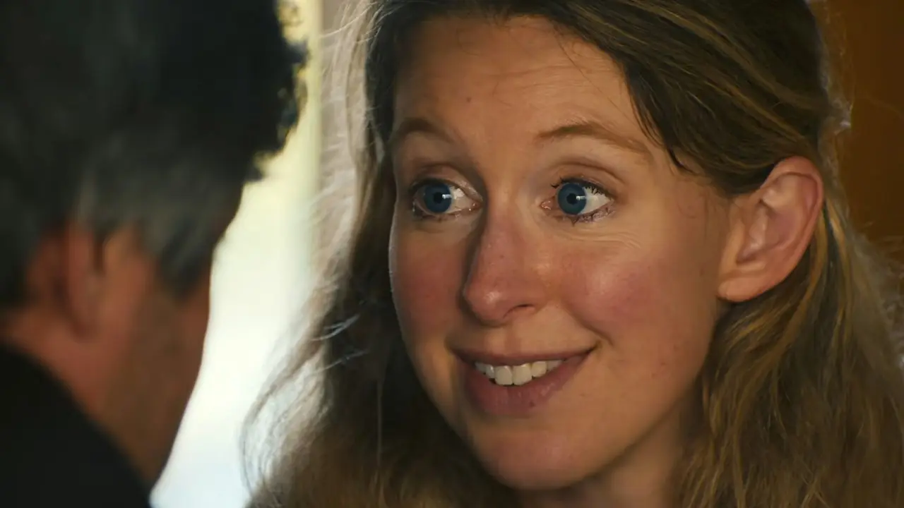 Nathan Fielders Elizabeth Holmes Doc: Eine Rezension, die sich jeder Erklärung entzieht
