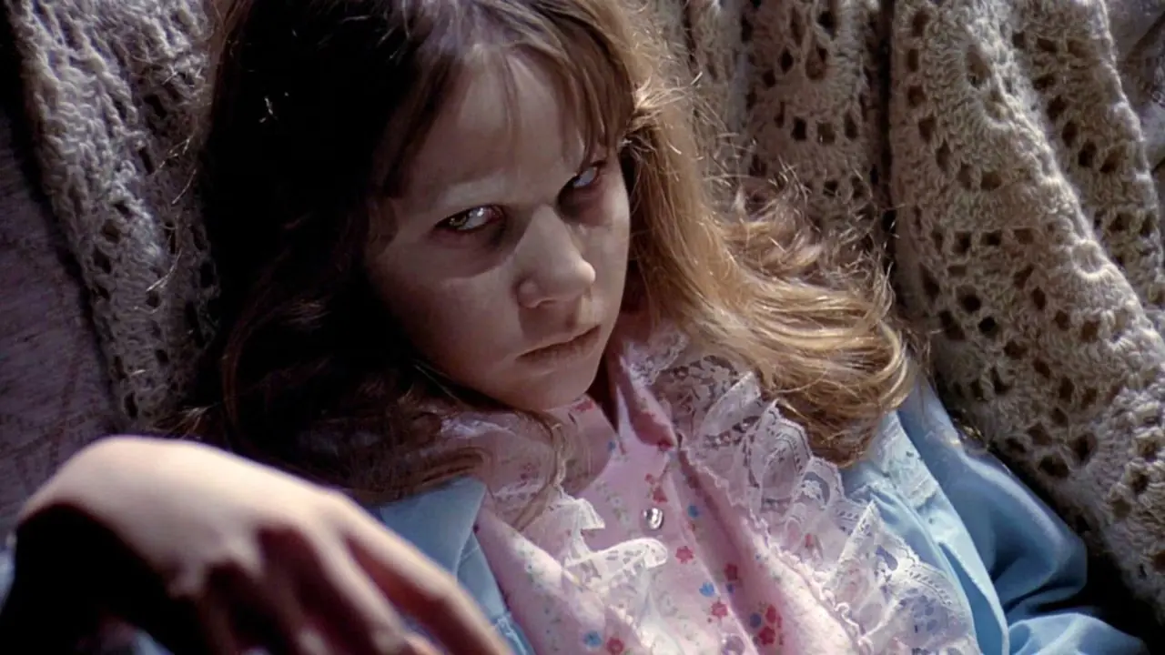Linda Blair jako Regan McNeil z „Egzorcysty”.