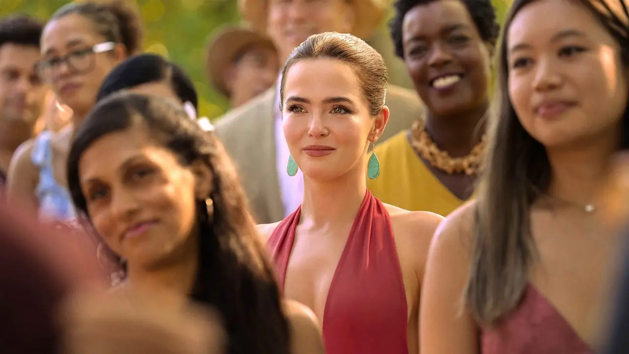 Zoey Deutch lächelt in Voicemails für Isabelle Zoey Deutch lächelt in Voicemails für Isabelle