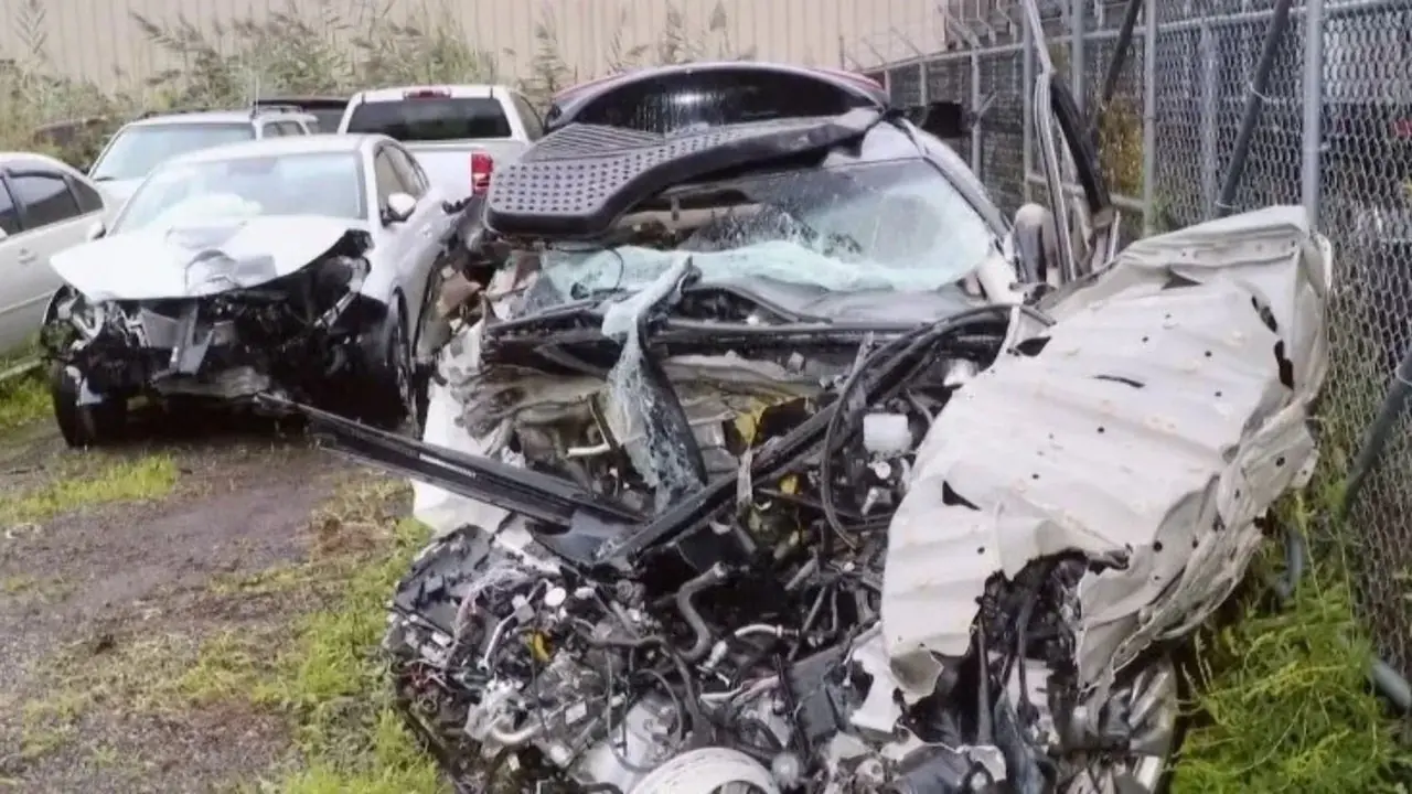 La voiture accidentée de The Crash sur Netflix La voiture accidentée de The Crash sur Netflix