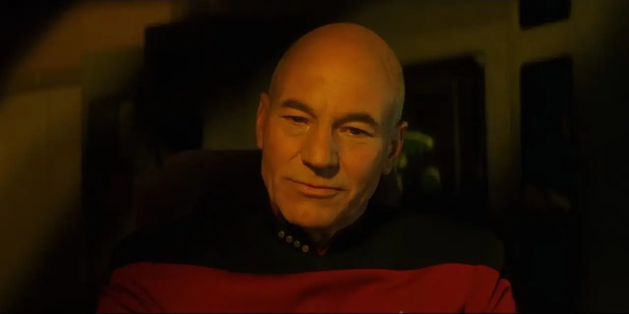 Patrick Stewart lächelt als Captain Picard in Star Trek Generations