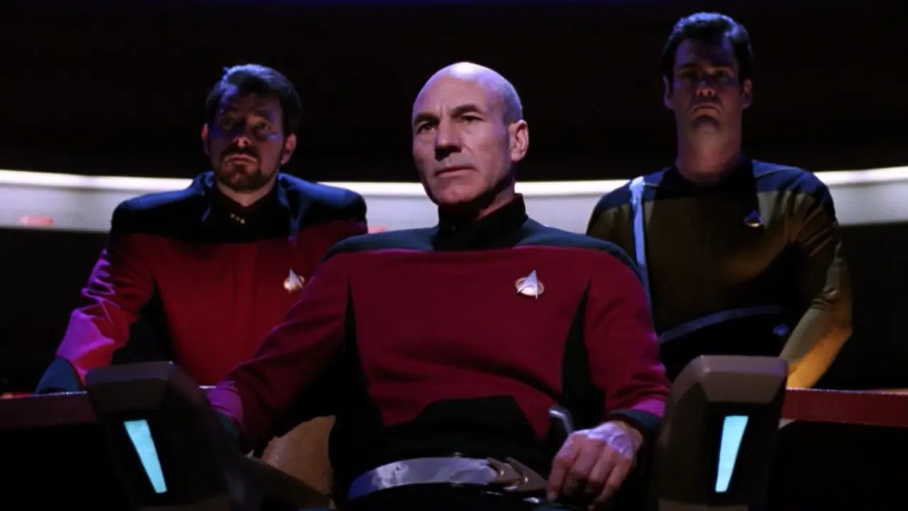 Yesterdays Enterprise-1 のピカード代替現実ブリッジ Yesterdays Enterprise-1 のピカード代替現実ブリッジ
