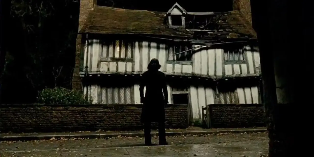 La casa Potter en Godric's Hollow La casa Potter en Godric's Hollow