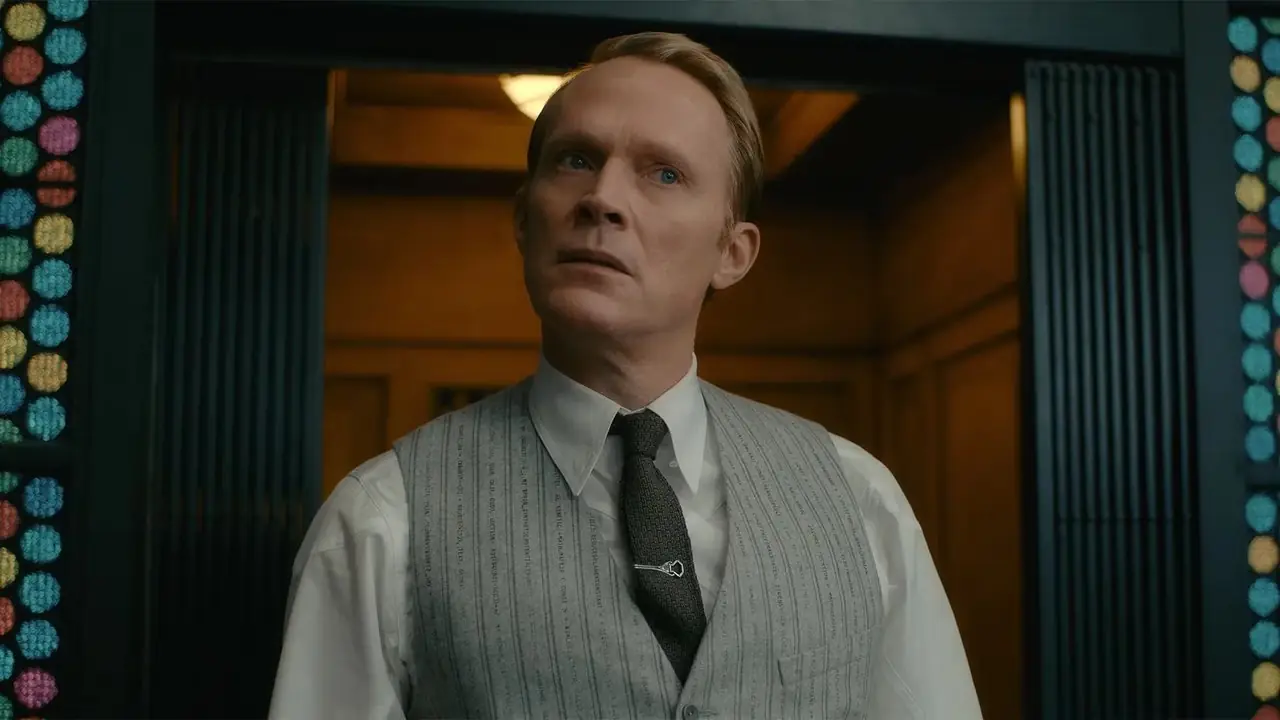 Paul Bettany als Vision als Mensch in VisionQuest Paul Bettany als Vision als Mensch in VisionQuest