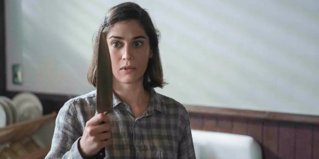 丽兹·卡潘 (Lizzy Caplan) 在《城堡石》第二季中饰演安妮·威尔克斯 (Annie Wilkes) 丽兹·卡潘 (Lizzy Caplan) 在《城堡石》第二季中饰演安妮·威尔克斯 (Annie Wilkes)