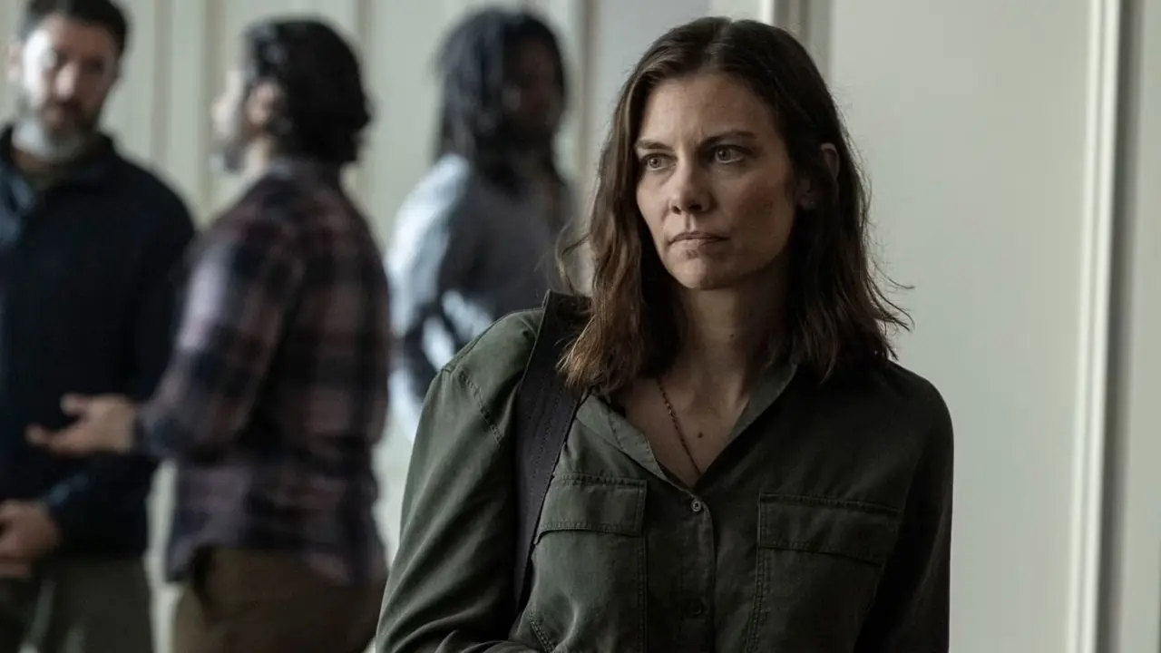 Maggie mirando hacia adelante en el episodio 2 de la temporada 3 de The Walking Dead Dead City