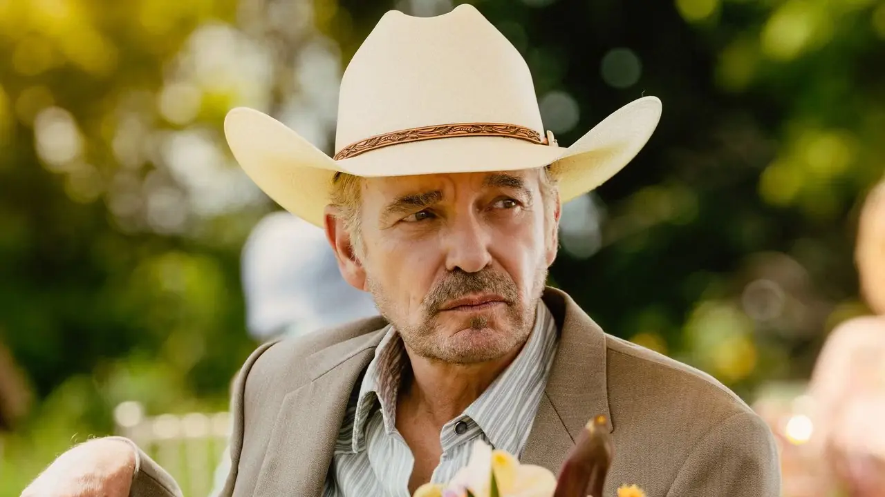 Billy Bob Thornton como Tommy em Landman