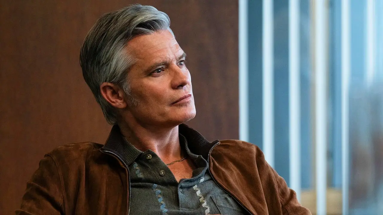 La nuova serie thriller di Timothy Olyphant, The Perfect Weekend Binge, raggiunge un importante traguardo in termini di streaming