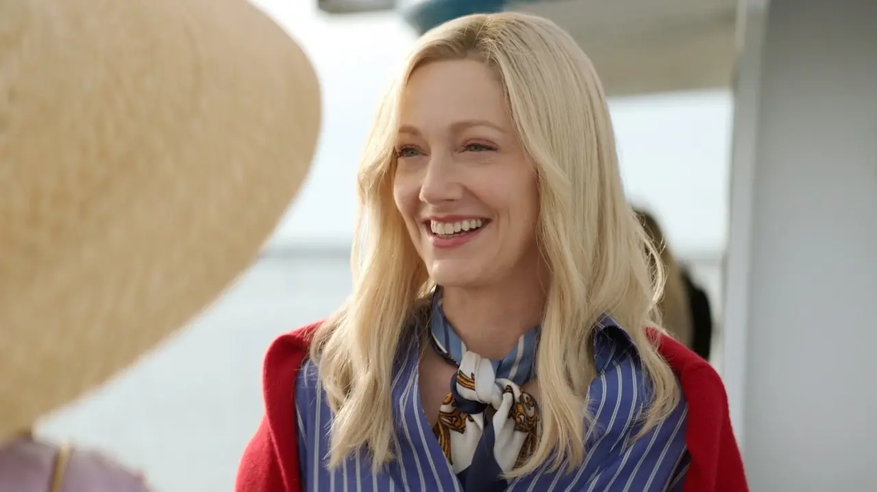 Judy Greer Beş Yıldızlı Hafta Sonu'nda gülümsüyor